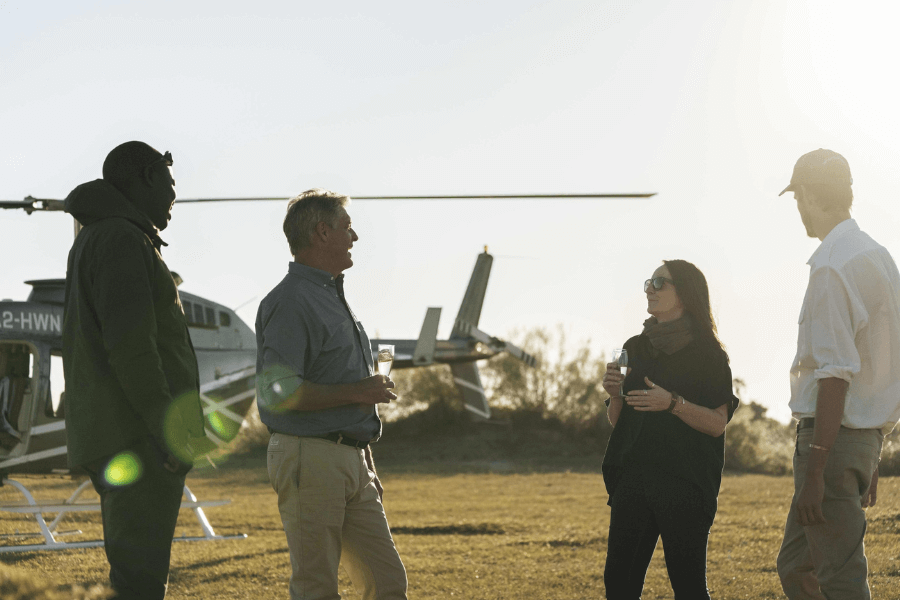Sundowner stop with pilot and guests